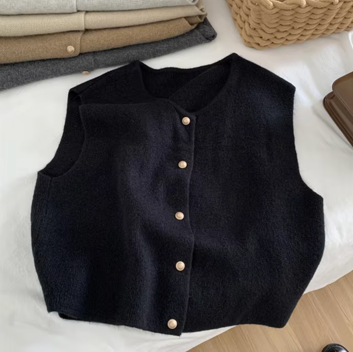 Annabeth – Strikket ærmeløs vest