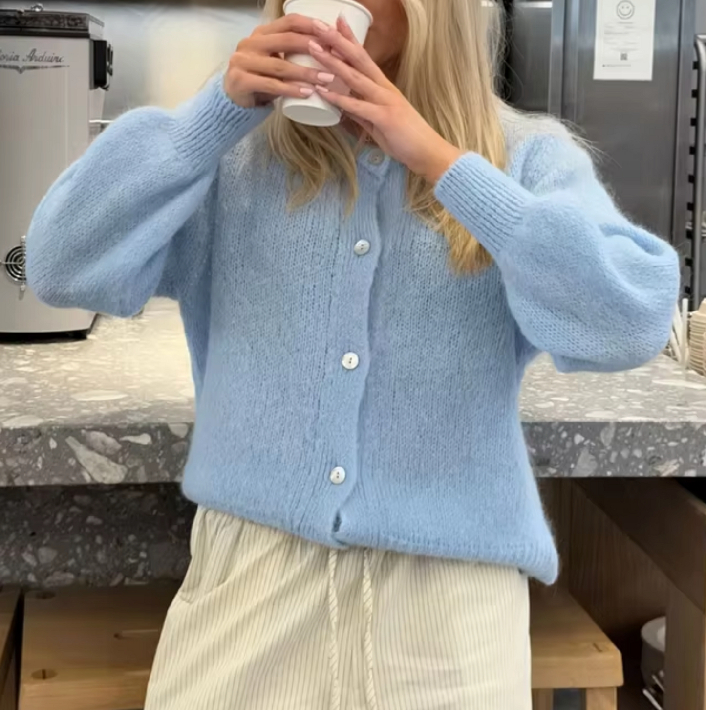 Irina – Strikket cardigan med knaplukning