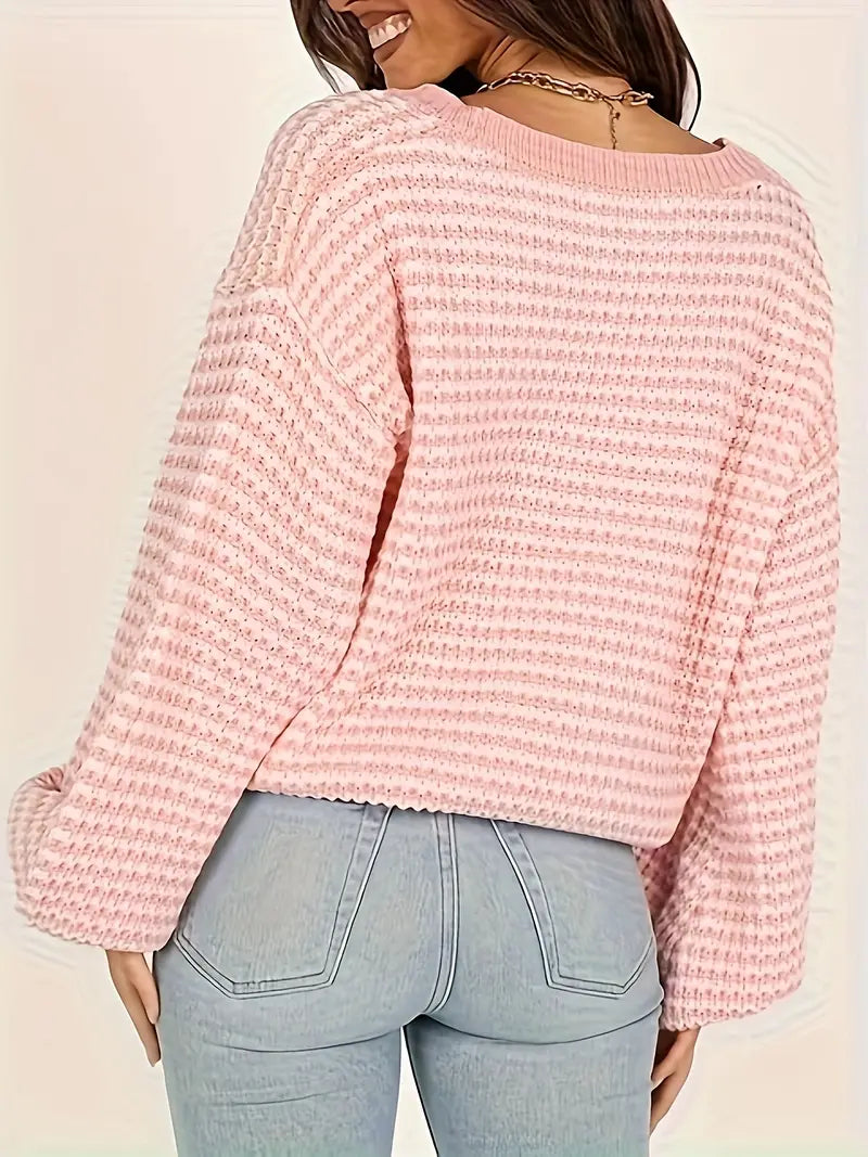 Elly – Strikket sweater med rund hals og pufærmer
