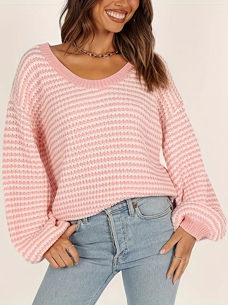 Elly – Strikket sweater med rund hals og pufærmer
